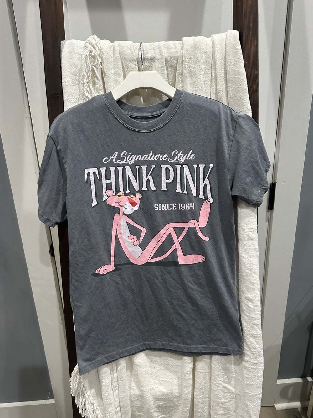 Pink Panther T-Shirt Size XS Gray Think Pink Signature Style